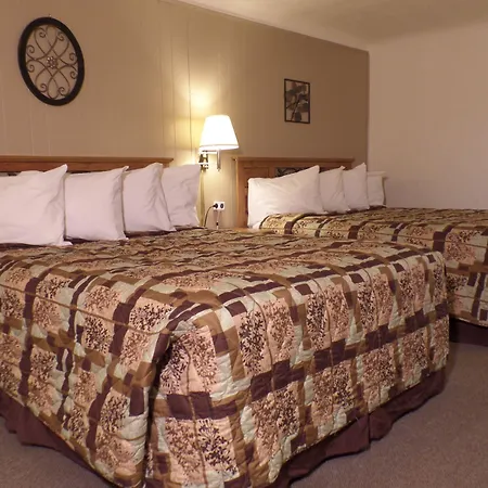 Kinnikinnik Motor Lodge-2
