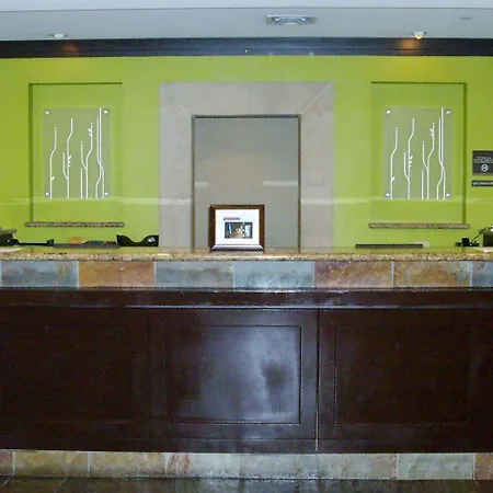 Hilton Garden Inn El Paso University-3