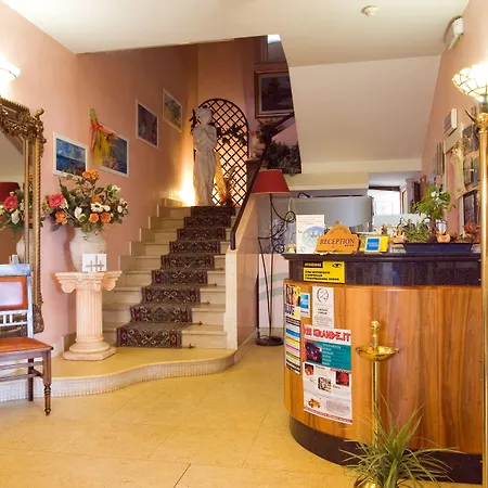 Hotel Estate-3