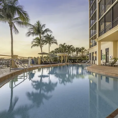 Holiday Inn Club Vacations Sunset Cove Resort-3