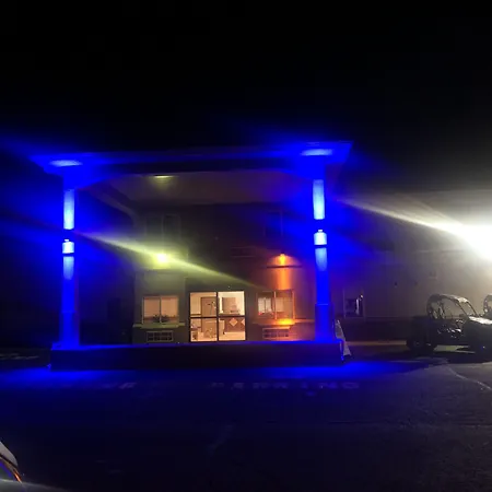 Quality Inn & Suites Salina National Forest Area-3