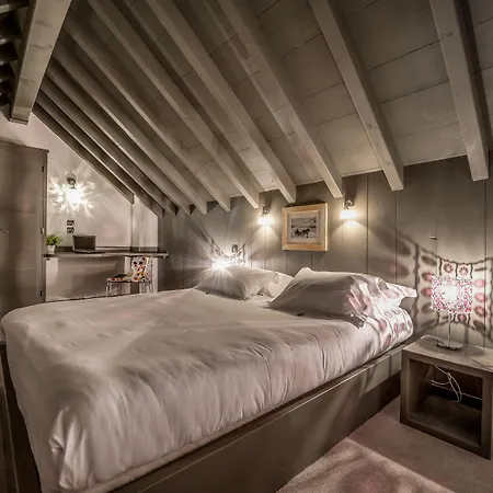 La maison rouge 3*-2
