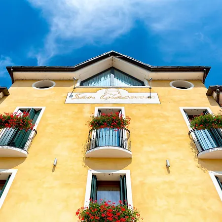 Wine Hotel San Giacomo Activity & Wellness-3