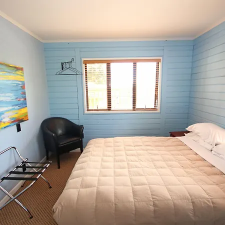 Lakefront Lodge Taupo-3
