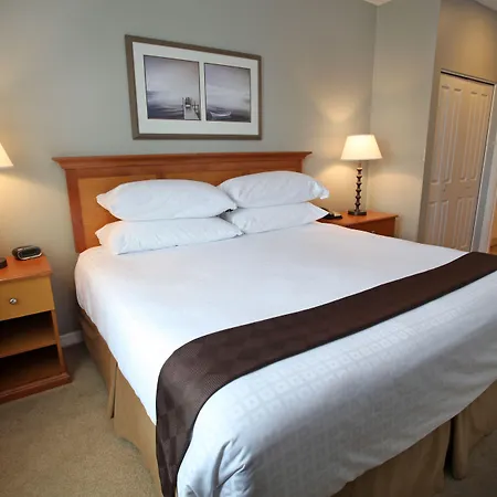 Rivertide Suites-3