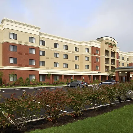 Courtyard Pittsburgh Greensburg-2