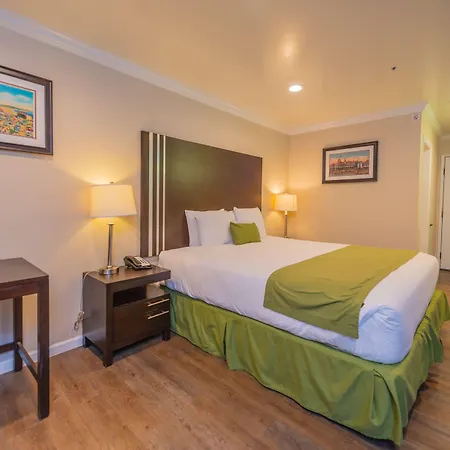 Ocean Pacific Lodge-2