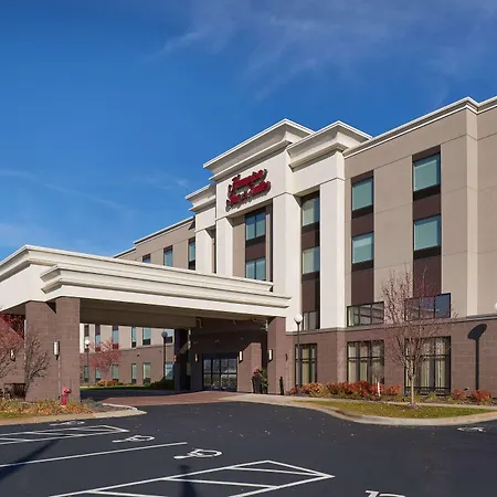 Hampton Inn & Suites Rogers-3