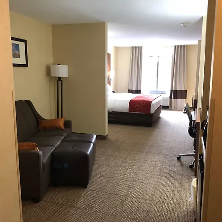 Comfort Suites Elkhart South-2