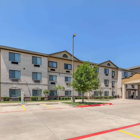 Best Western Plus Mansfield Inn & Suites-3