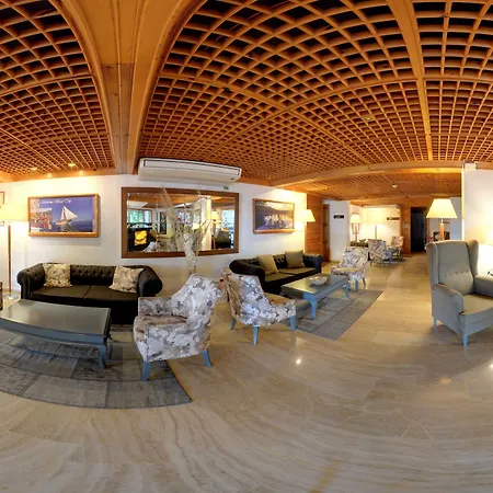Montana Pine Resort-2