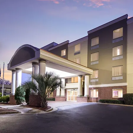 Comfort Suites Forsyth Near I-75-3