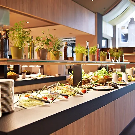 Hotel Zugbruecke Grenzau Gmbh-2