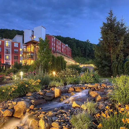 Bear Creek Mountain Resort-2