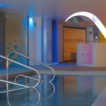 Hotel Negresco - Adults Only-2