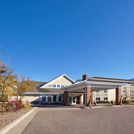 Americinn By Wyndham Fort Pierre Conference Center-2