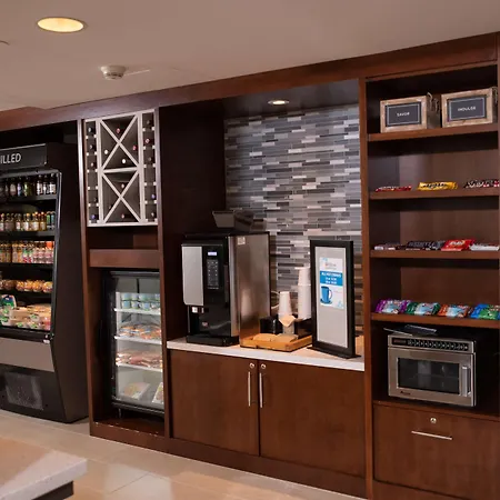 Hilton Garden Inn Erie-3
