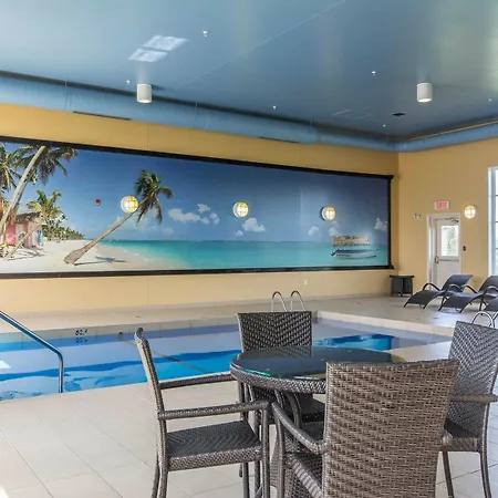 Comfort Inn & Suites-2