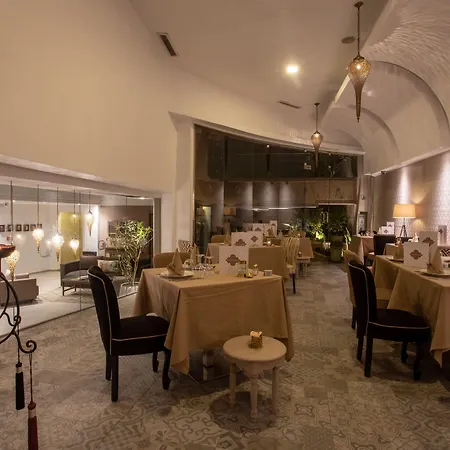 Dellarosa Boutique Hotel&Spa-3