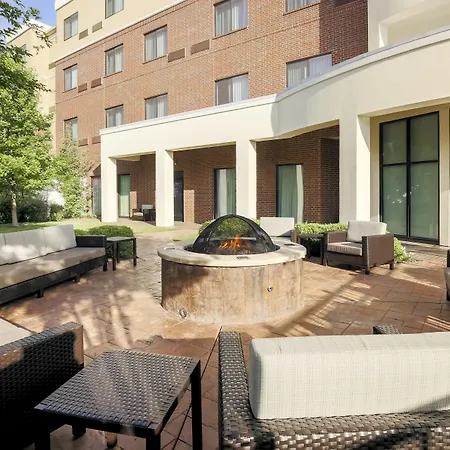 Courtyard By Marriott Dallas Arlington South-3