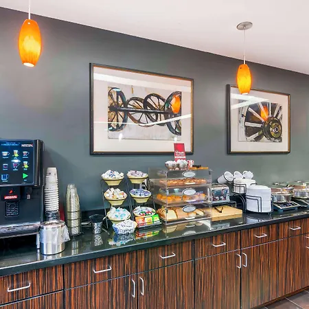 Best Western Plus Olathe Hotel-3