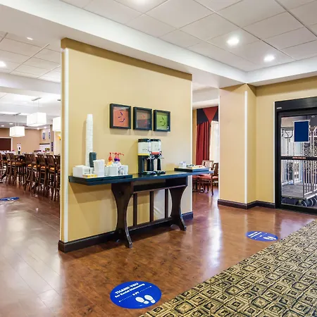Hampton Inn Galax-2