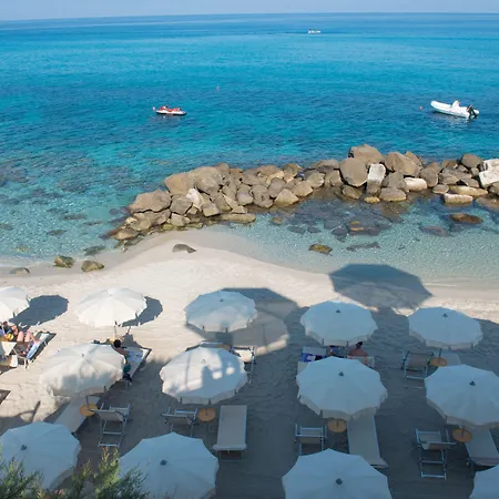 Baia Del Godano Resort & Spa-2