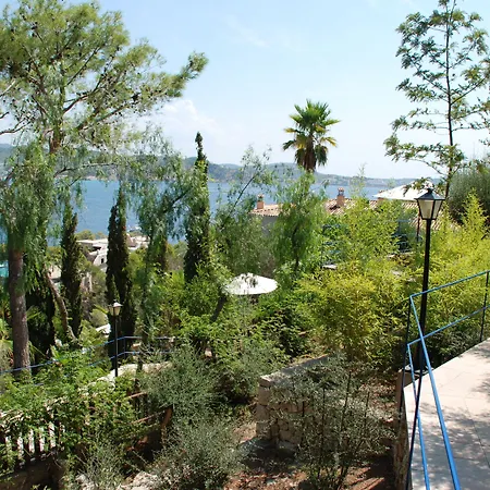 Hotel Petit Cala Fornells-3