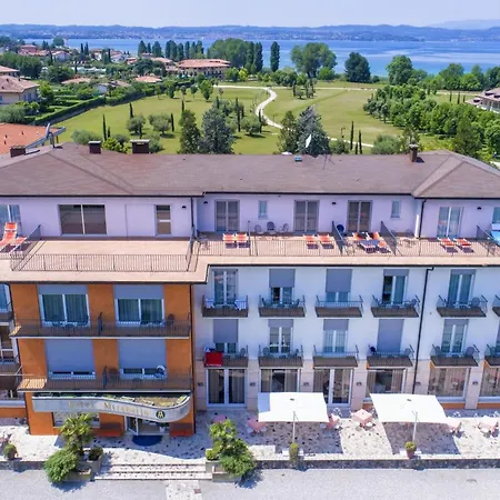 Hotel Mirabello-2