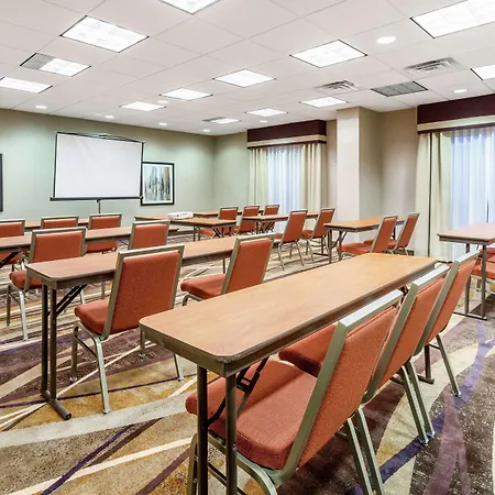 Hampton Inn & Suites Chicago - Libertyville-3
