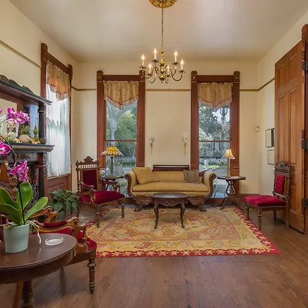 Coppersmith Inn Bed And Breakfast-2