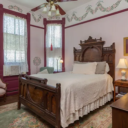 Coppersmith Inn Bed And Breakfast-3
