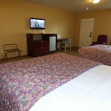 Economy Inn & Suites-3