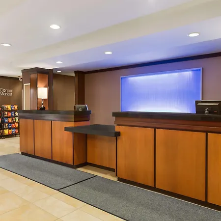 Fairfield Inn & Suites By Marriott Weirton-3