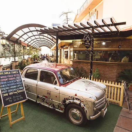 Hotel Willow Banks, Mall Road Shimla-2