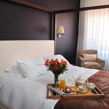 Regency Park Hotel-3