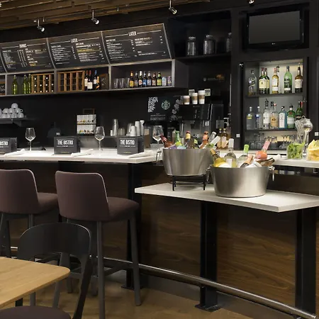 Courtyard By Marriott Tyler-3
