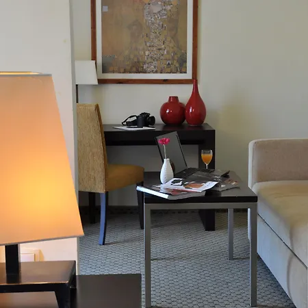 Hotel International-3