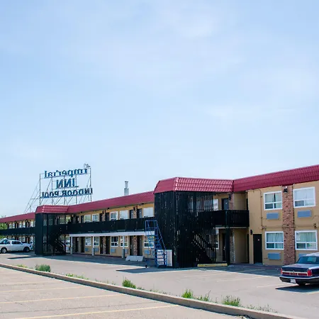 Ramada By Wyndham Medicine Hat-2