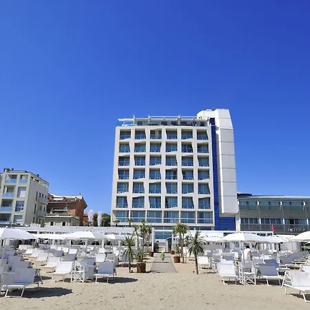 Excelsior Hotel, Spa & Lido - Preferred Hotels & Resorts-3