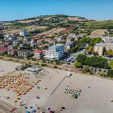 Hotel Royal-3