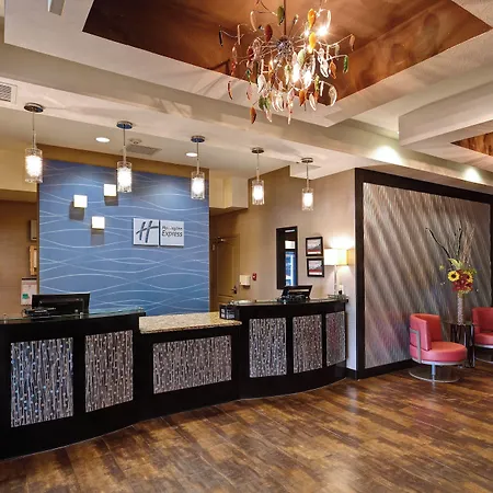 Holiday Inn Express Northwest Maize By Ihg-3