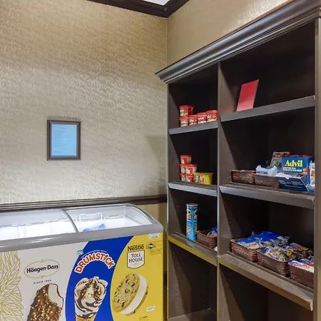 Best Western Plus Classic Inn And Suites-2