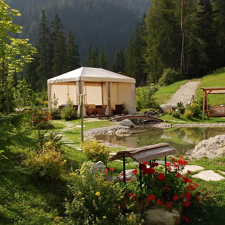 Hotel Cristallo - Wellness Mountain Living-3