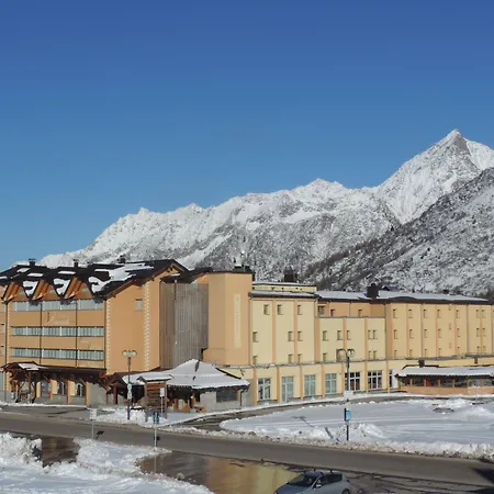 Grand Hotel Miramonti-3