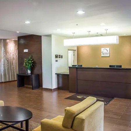 Sleep Inn & Suites Center-2
