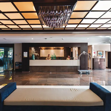 Hotel Riu Bravo-2