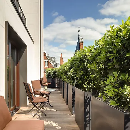 Bvlgari Hotel London-3