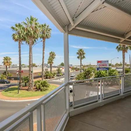 Indulge Apartments - Cbd-2