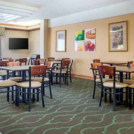 Quality Inn & Suites Decatur - Atlanta East-2